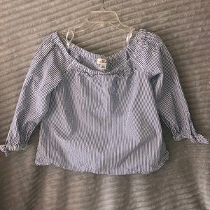 Vineyard Vine Off the shoulder Top